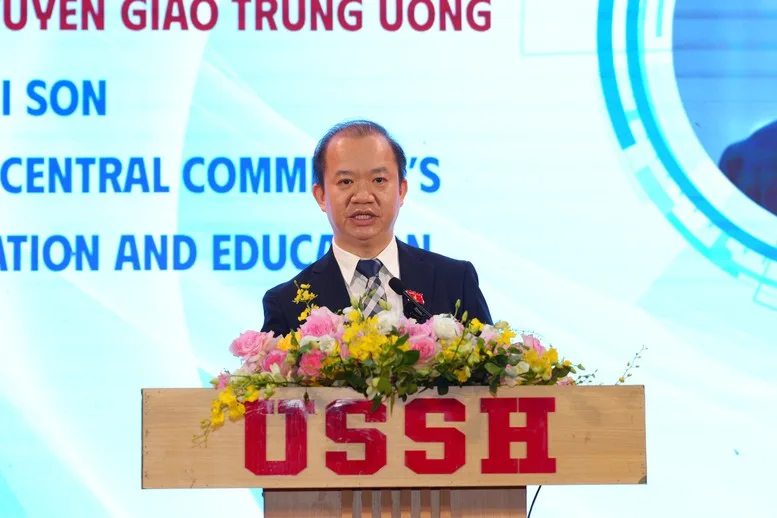 Khoa học xã hội và nhân văn chủ động kiến tạo chính sách thời AI- Ảnh 1.